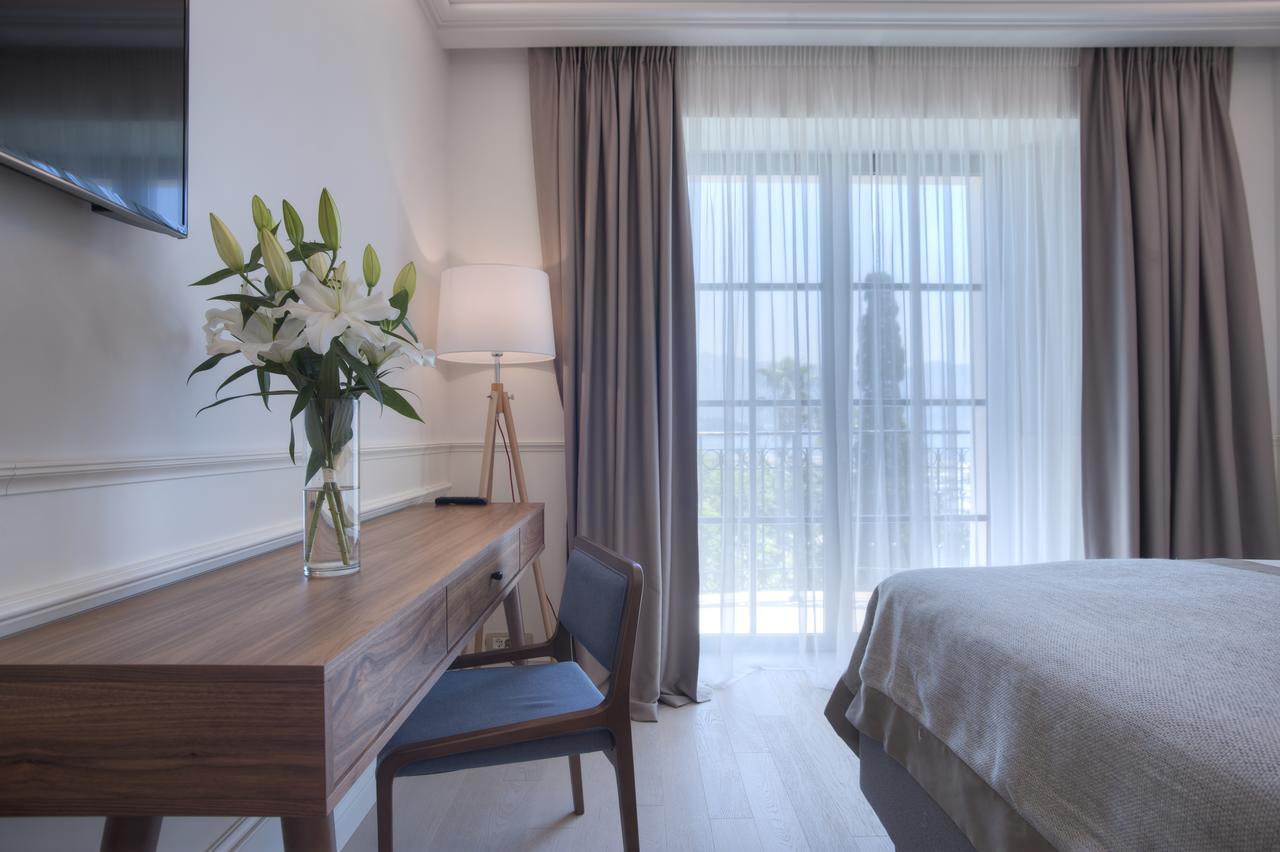 Hotel Majestic Budva Exterior foto
